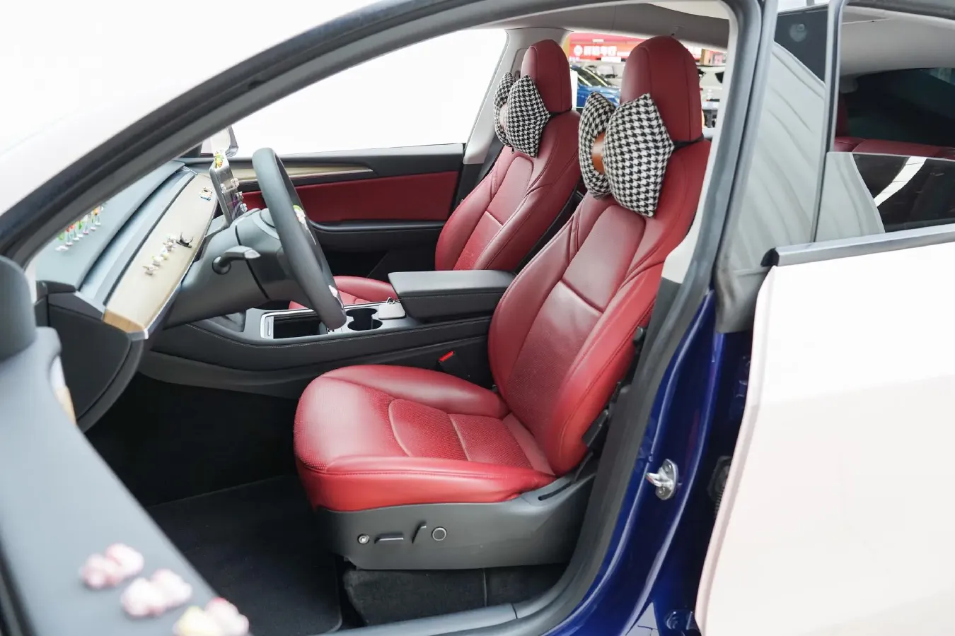 2021 Tesla Model Y BEV 76.8KWH,autocango,china used car exporter,china ev exporter,chinese used car exporter,chinese used ev exporter