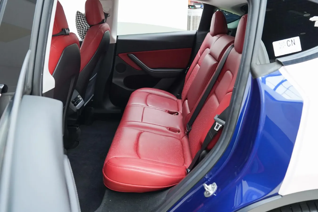 2021 Tesla Model Y BEV 76.8KWH,autocango,china used car exporter,china ev exporter,chinese used car exporter,chinese used ev exporter