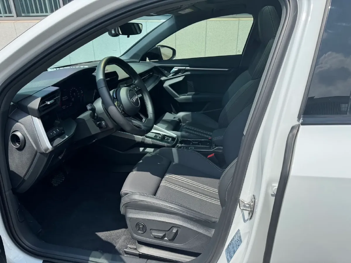 2023 Audi A3 1.4T 150HP L4 7DCT,autocango,china used car exporter,china ev exporter,chinese used car exporter,chinese used ev exporter