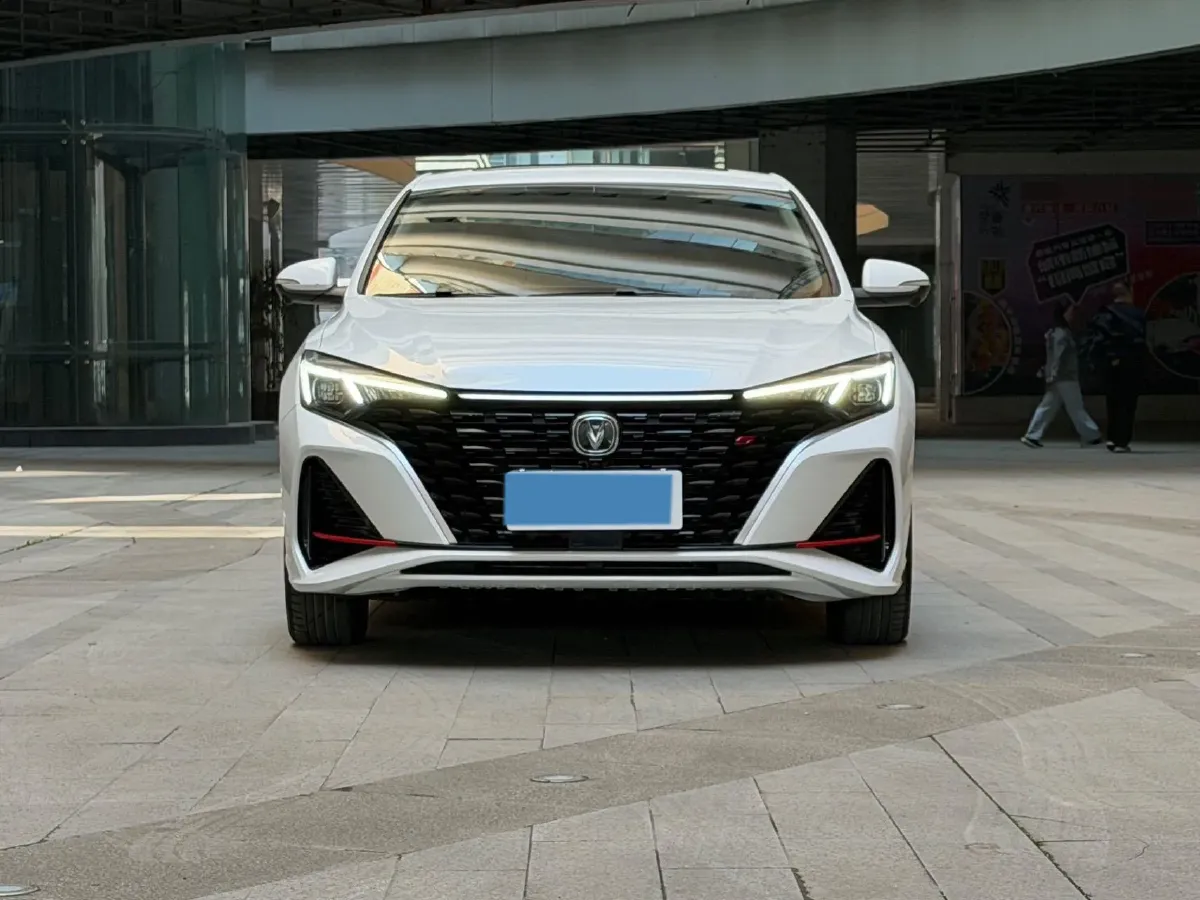 2023 ChangAn Eado 1.4T 160HP L4 7DCT,autocango,china used car exporter,china ev exporter,chinese used car exporter,chinese used ev exporter