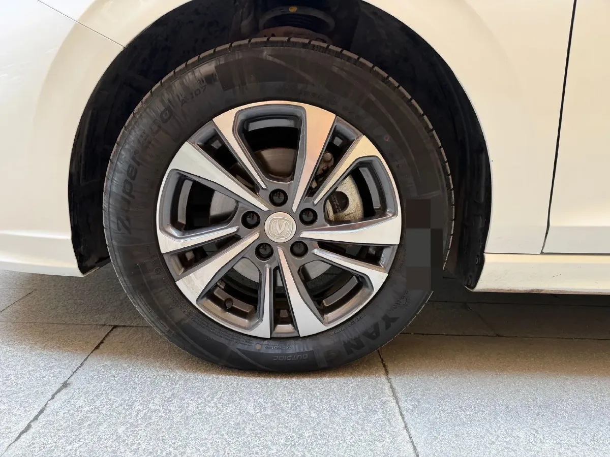 2023 ChangAn Eado 1.4T 160HP L4 7DCT,autocango,china used car exporter,china ev exporter,chinese used car exporter,chinese used ev exporter