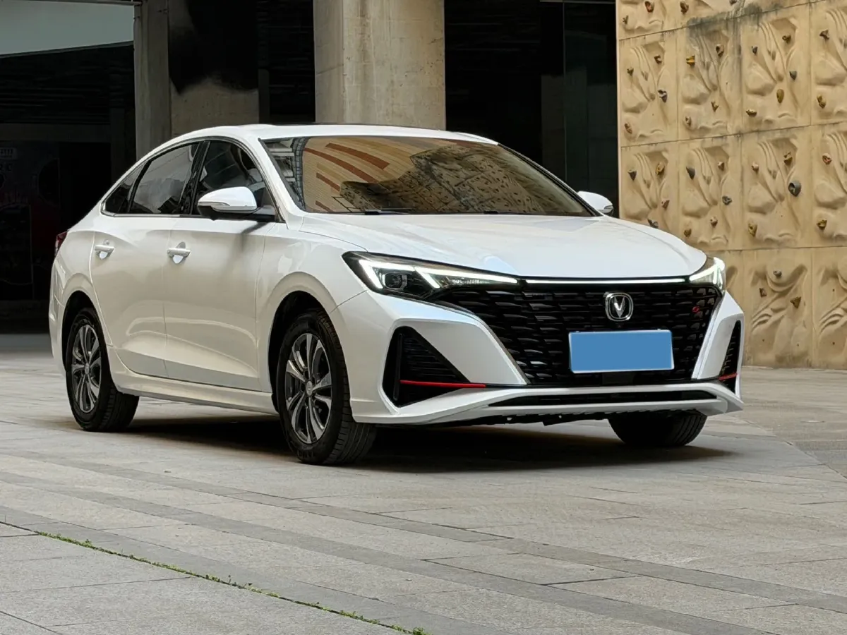 2023 ChangAn Eado 1.4T 160HP L4 7DCT,autocango,china used car exporter,china ev exporter,chinese used car exporter,chinese used ev exporter