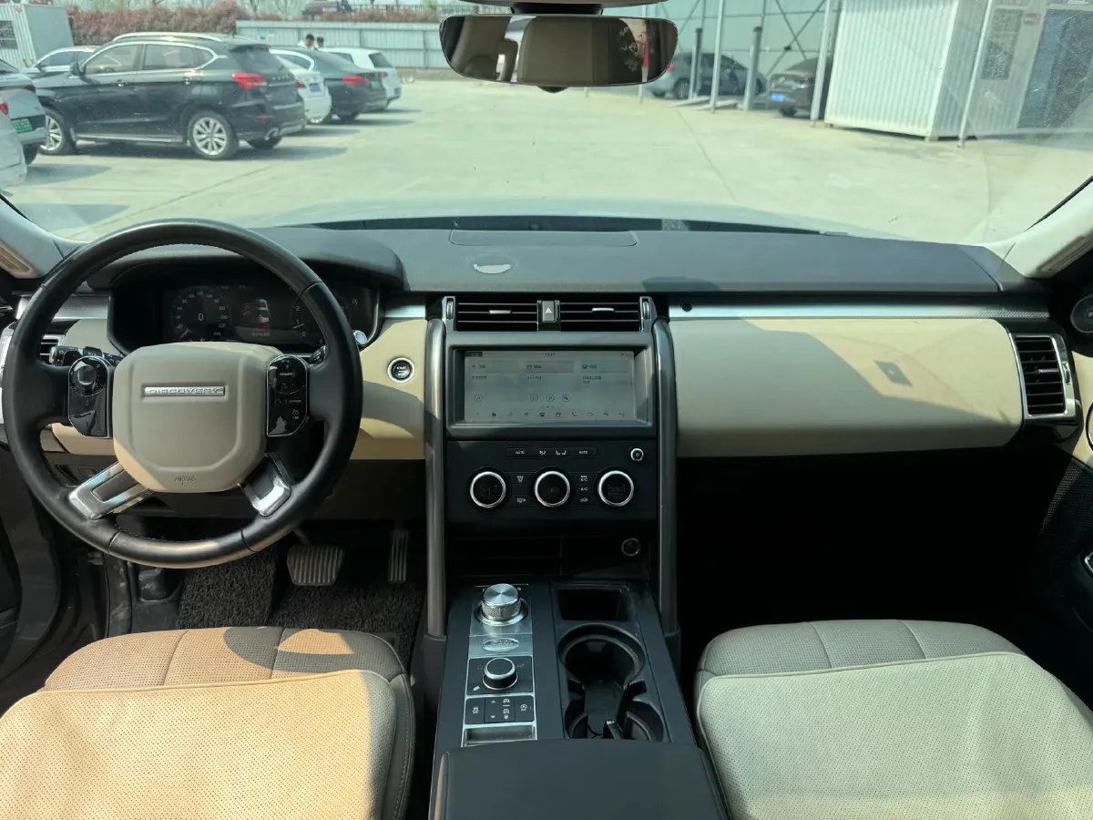 2020 Land Rover Discovery 2.0T 300HP L4 8AT,autocango,china used car exporter,china ev exporter,chinese used car exporter,chinese used ev exporter