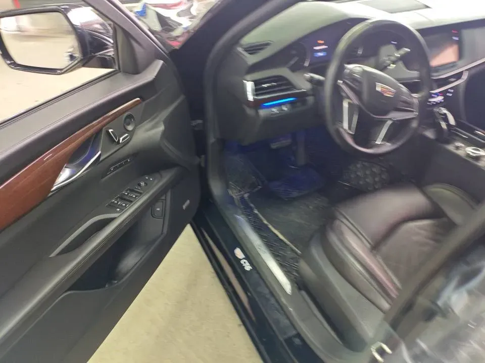 2021 Cadillac CT6 2.0T 237HP L4 10AT,autocango,china used car exporter,china ev exporter,chinese used car exporter,chinese used ev exporter