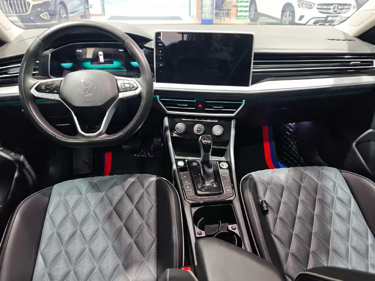 2023 Volkswagen Sagitar 1.5T 160HP L4 7DCT,autocango,china used car exporter,china ev exporter,chinese used car exporter,chinese used ev exporter