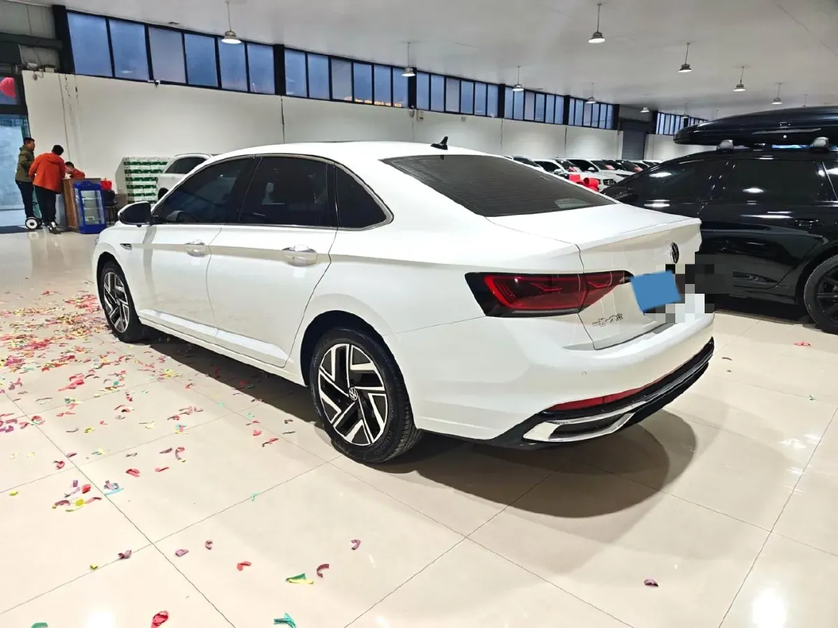 2023 Volkswagen Sagitar 1.5T 160HP L4 7DCT,autocango,china used car exporter,china ev exporter,chinese used car exporter,chinese used ev exporter