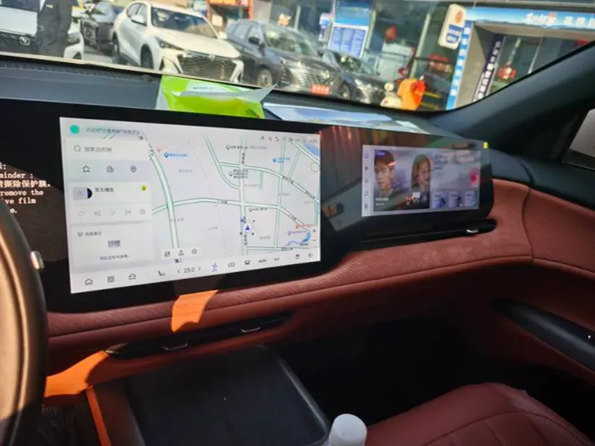 2025 ChangAn CS75 Plus 2.0T 233HP L4 8AT,autocango,china used car exporter,china ev exporter,chinese used car exporter,chinese used ev exporter