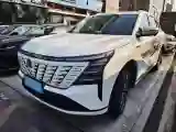 2025 ChangAn CS75 Plus 2.0T 233HP L4 8AT