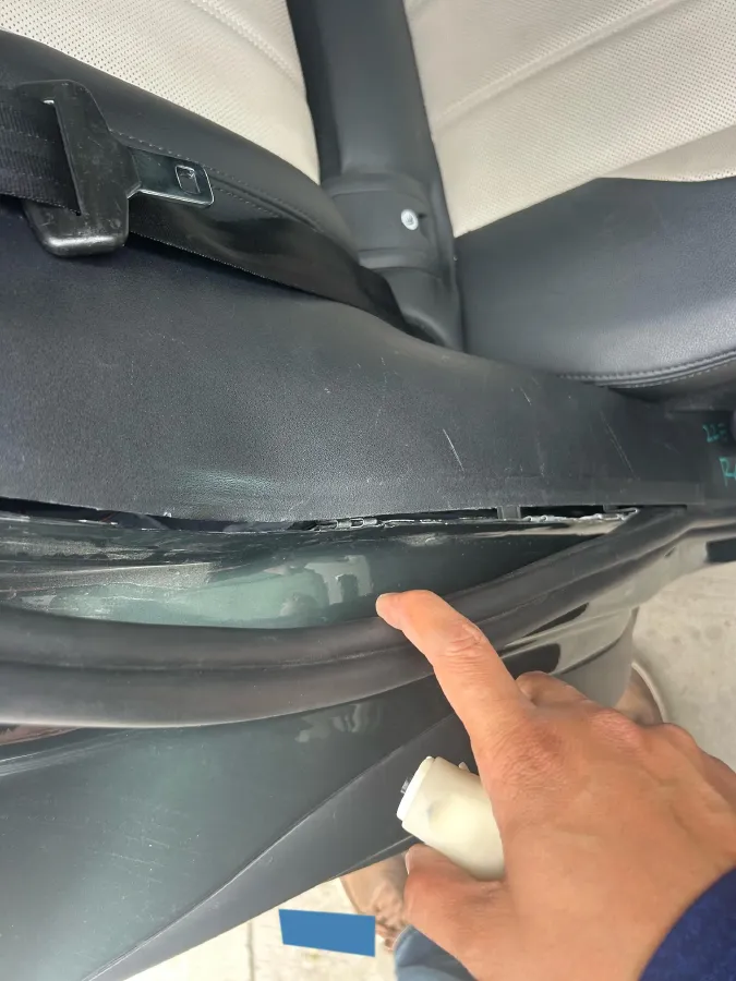 2023 Land Rover Range Rover Evoque 2.0T 249HP L4 9AT,autocango,china used car exporter,china ev exporter,chinese used car exporter,chinese used ev exporter