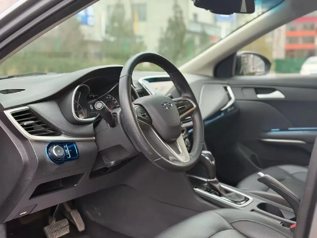 2019 Chevrolet Cavalier 1.0T 120HP L3 6DCT,autocango,china used car exporter,china ev exporter,chinese used car exporter,chinese used ev exporter