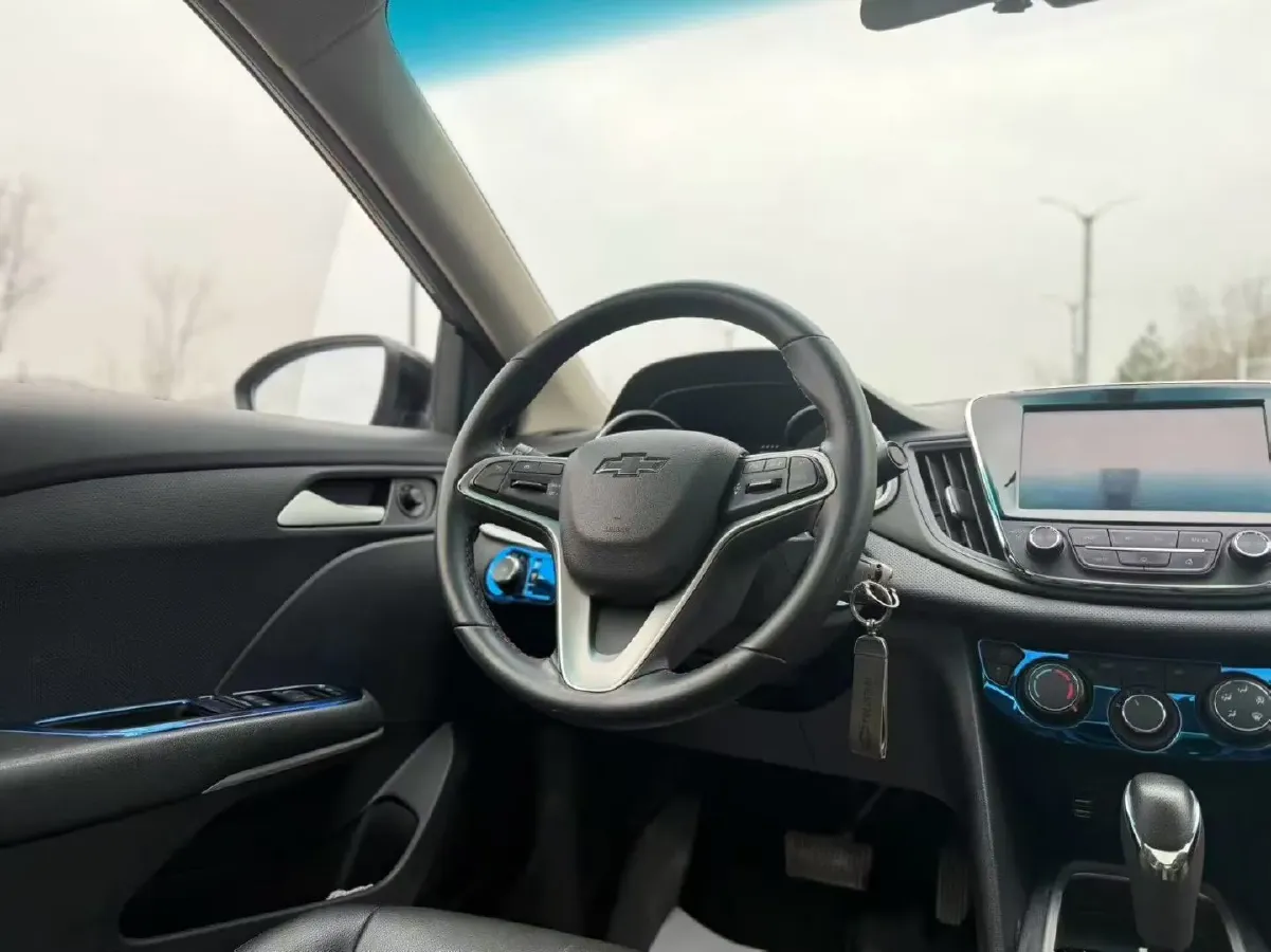 2019 Chevrolet Cavalier 1.0T 120HP L3 6DCT,autocango,china used car exporter,china ev exporter,chinese used car exporter,chinese used ev exporter