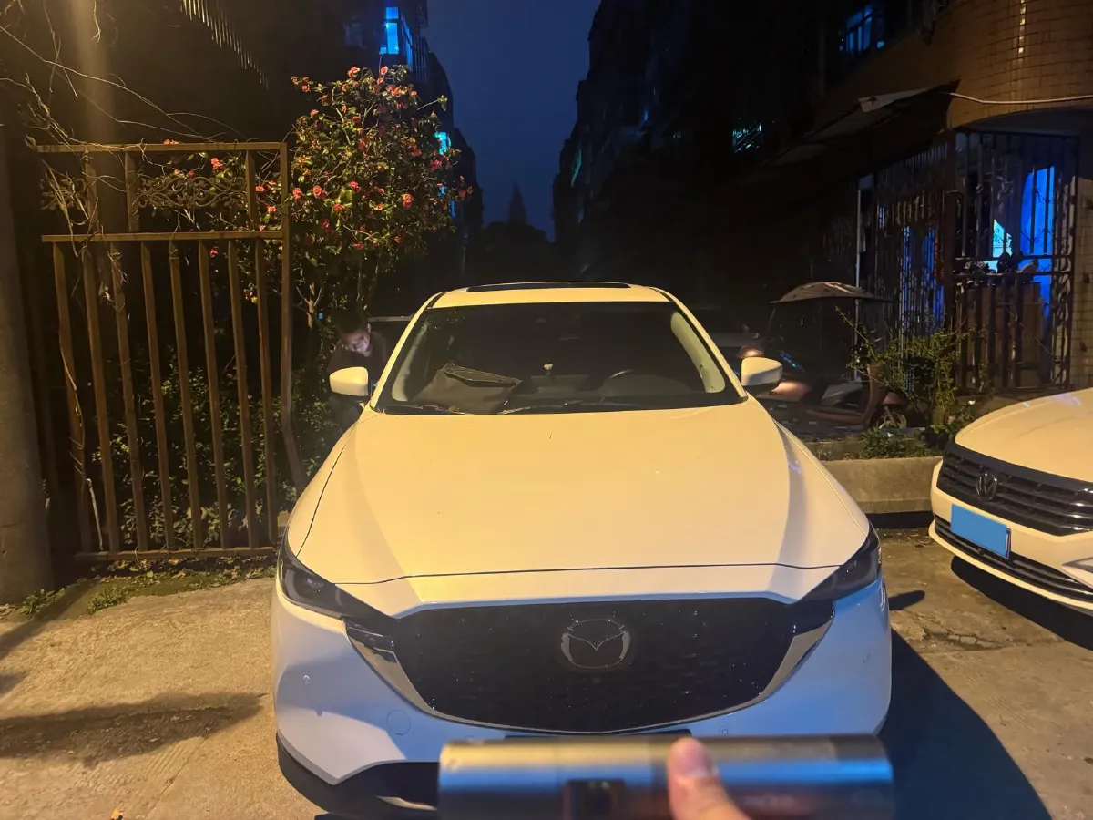 2022 Hyundai Tucson 2.0L 150HP L4 6AT Hybrid,autocango,china used car exporter,china ev exporter,chinese used car exporter,chinese used ev exporter