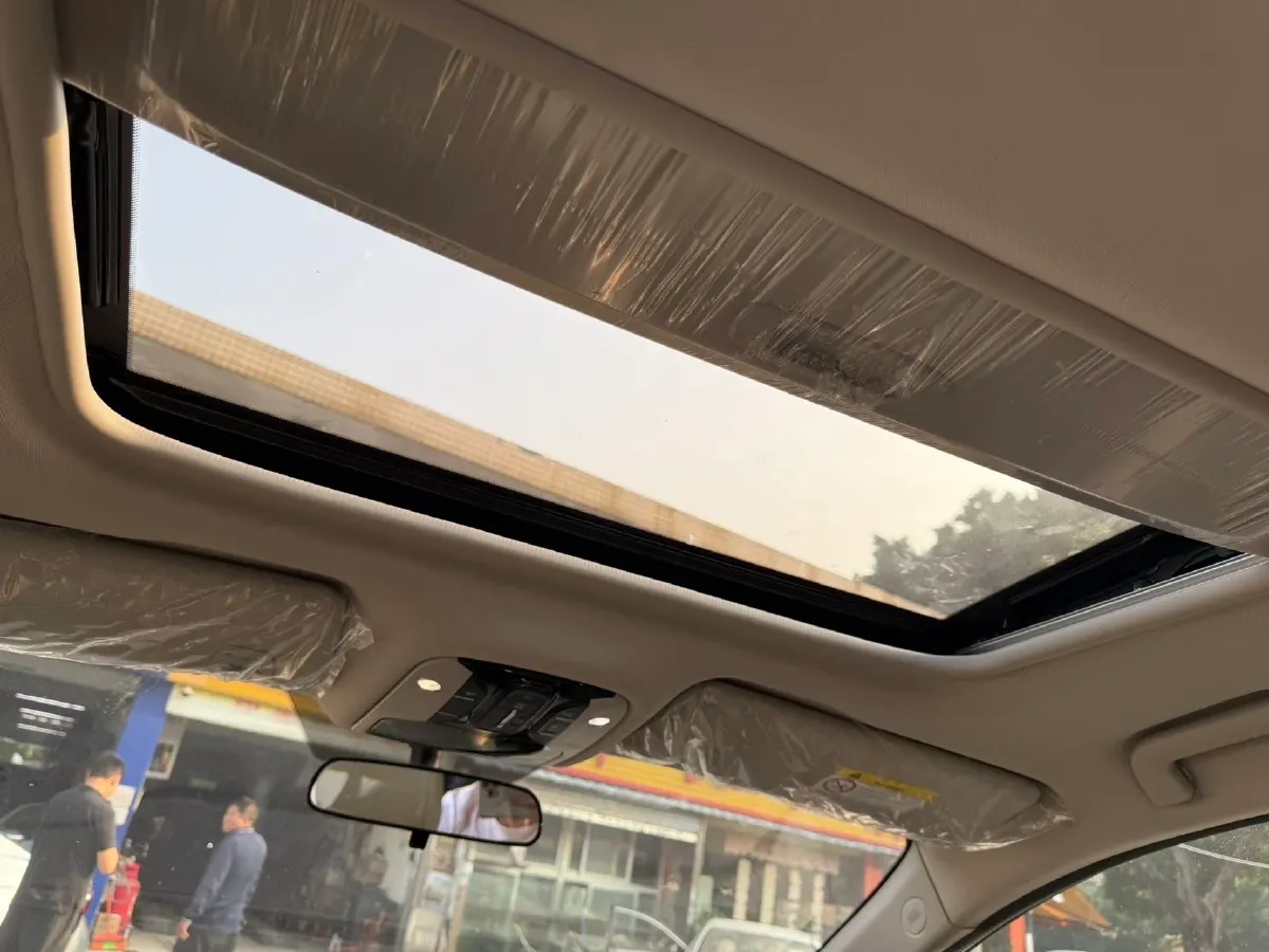 2021 GAC Trumpchi M8 2.0T 252HP L4 8AT,autocango,china used car exporter,china ev exporter,chinese used car exporter,chinese used ev exporter