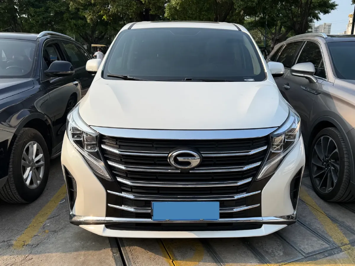 2021 GAC Trumpchi M8 2.0T 252HP L4 8AT,autocango,china used car exporter,china ev exporter,chinese used car exporter,chinese used ev exporter