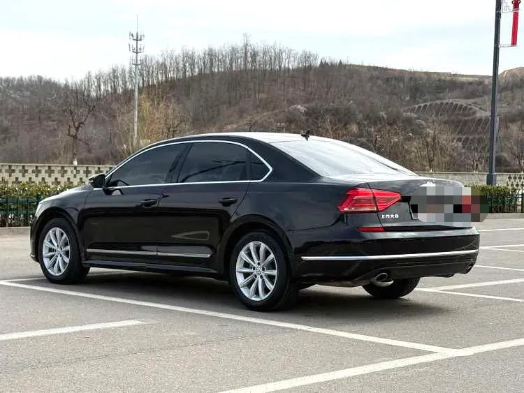 2017 Volkswagen Passat 1.8T 180HP L4 7DCT,autocango,china used car exporter,china ev exporter,chinese used car exporter,chinese used ev exporter