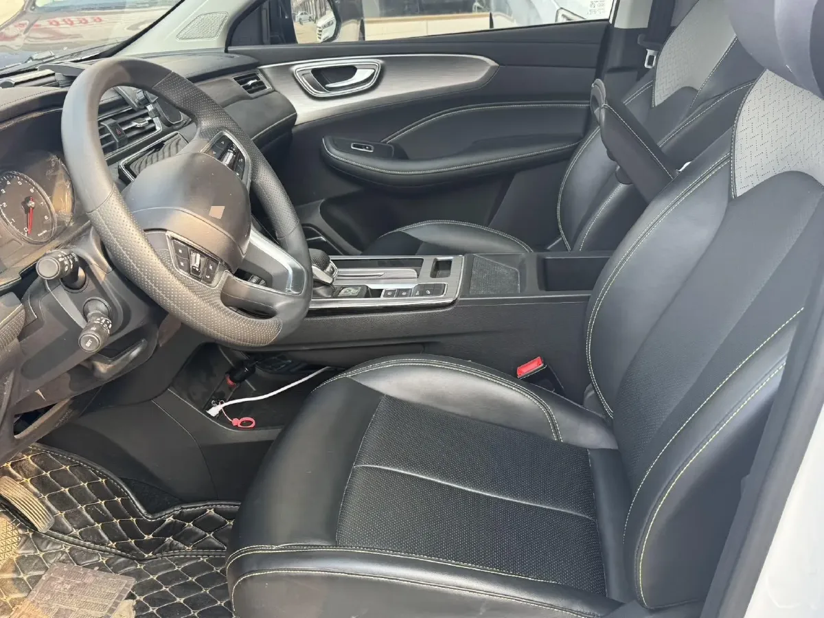 2020 Roewe RX5 1.5T 173HP L4 7DCT,autocango,china used car exporter,china ev exporter,chinese used car exporter,chinese used ev exporter