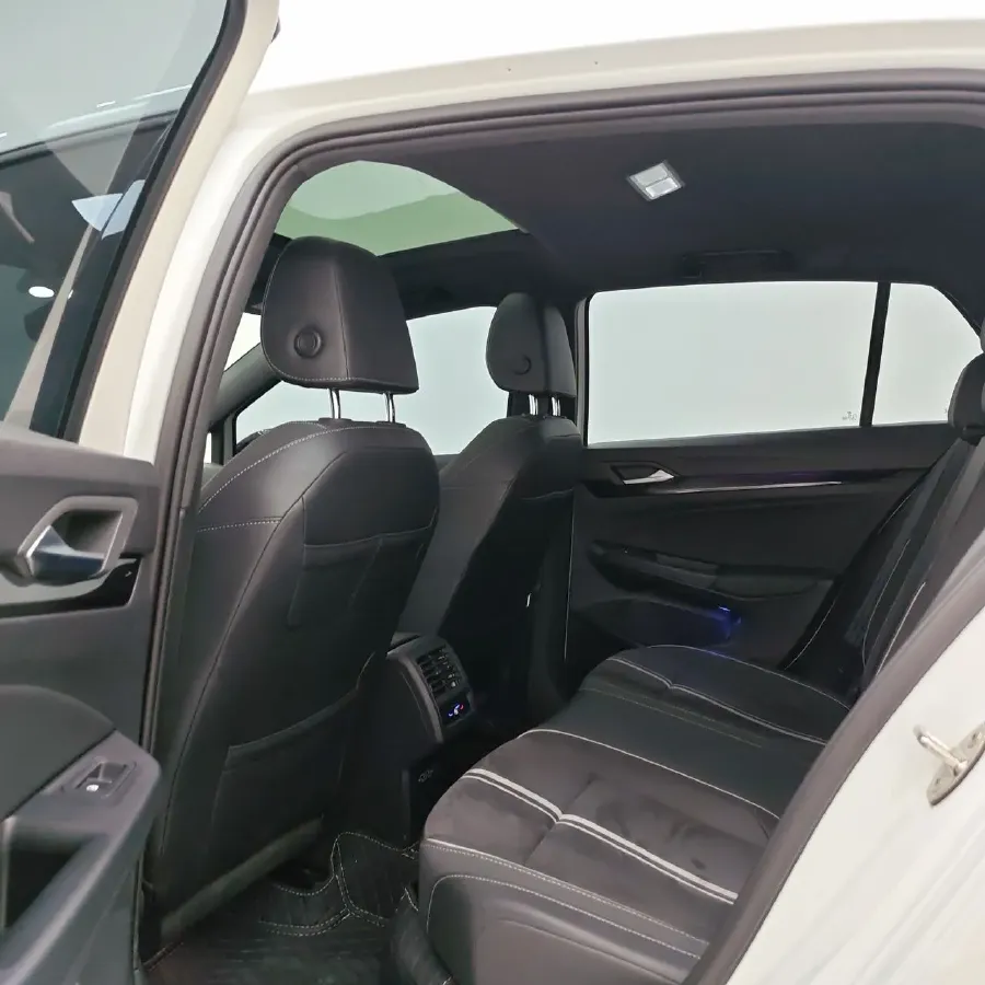 2023 Volkswagen Golf 1.4T 150HP L4 7DCT,autocango,china used car exporter,china ev exporter,chinese used car exporter,chinese used ev exporter