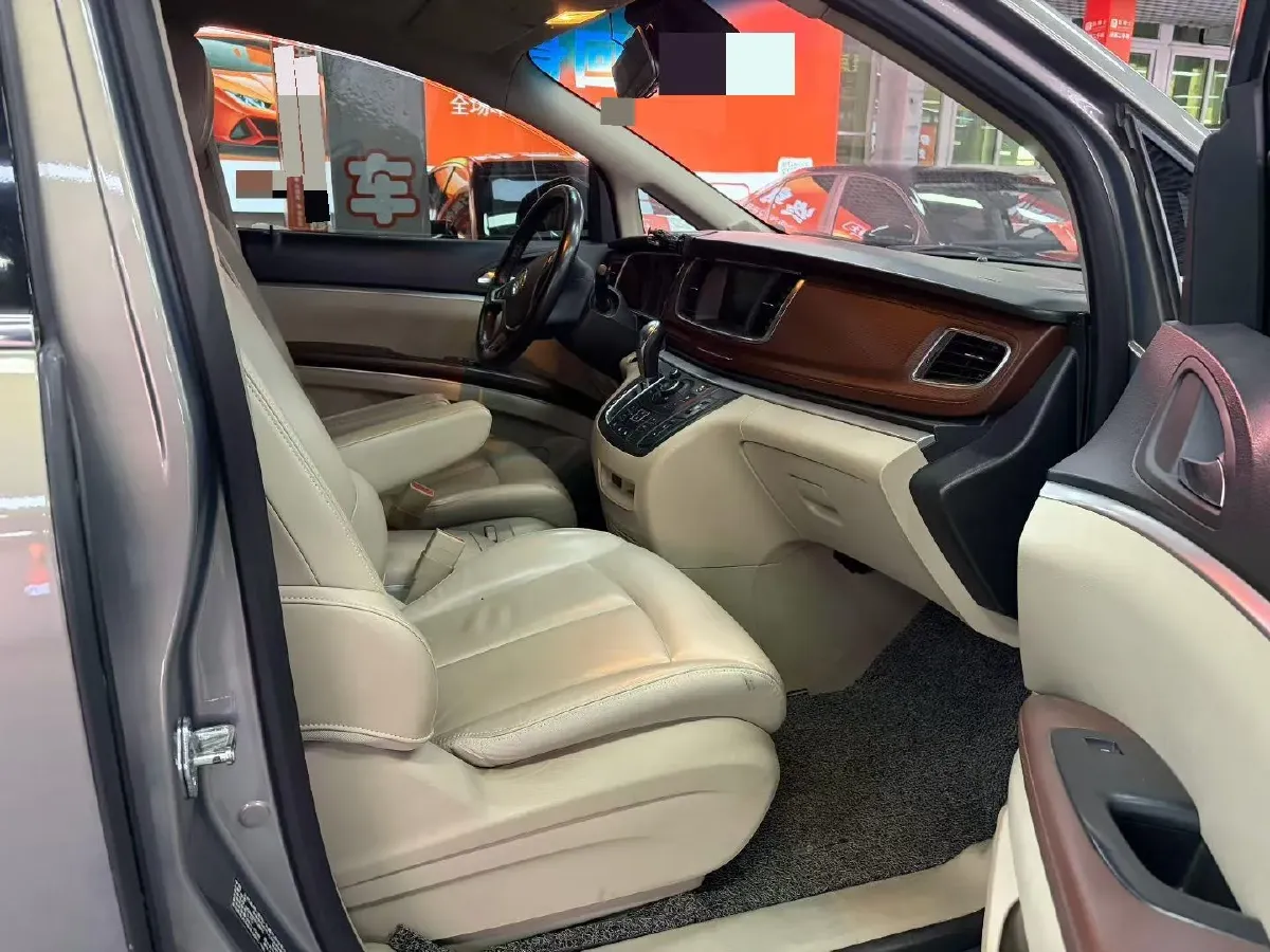 2018 Buick GL8 2.0T 260HP L4 6AT,autocango,china used car exporter,china ev exporter,chinese used car exporter,chinese used ev exporter