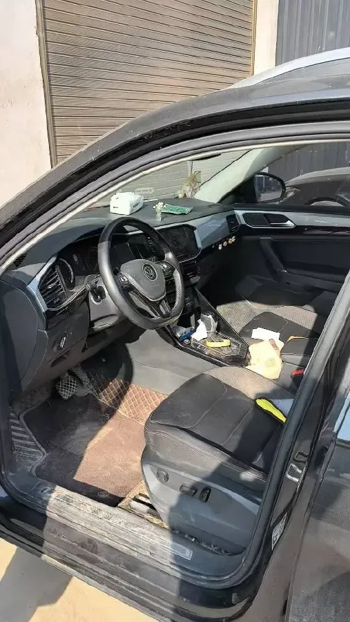 2021 Volkswagen Tayron 2.0T 186HP L4 7DCT,autocango,china used car exporter,china ev exporter,chinese used car exporter,chinese used ev exporter