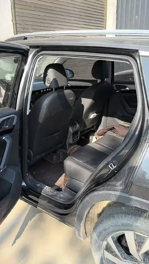 2021 Volkswagen Tayron 2.0T 186HP L4 7DCT,autocango,china used car exporter,china ev exporter,chinese used car exporter,chinese used ev exporter