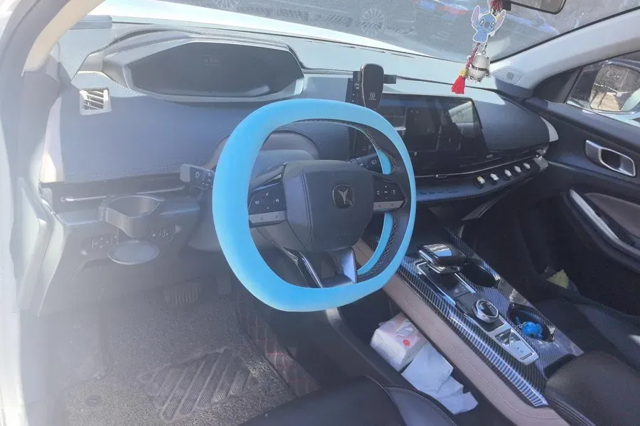 2022 ChangAn Oshan X7 Plus 1.5T 188HP L4 7DCT,autocango,china used car exporter,china ev exporter,chinese used car exporter,chinese used ev exporter