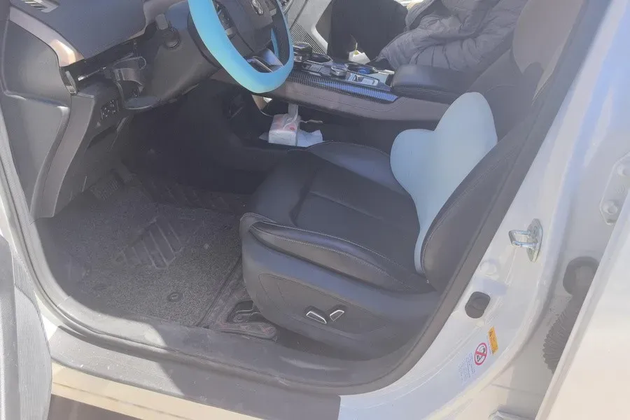 2022 ChangAn Oshan X7 Plus 1.5T 188HP L4 7DCT,autocango,china used car exporter,china ev exporter,chinese used car exporter,chinese used ev exporter