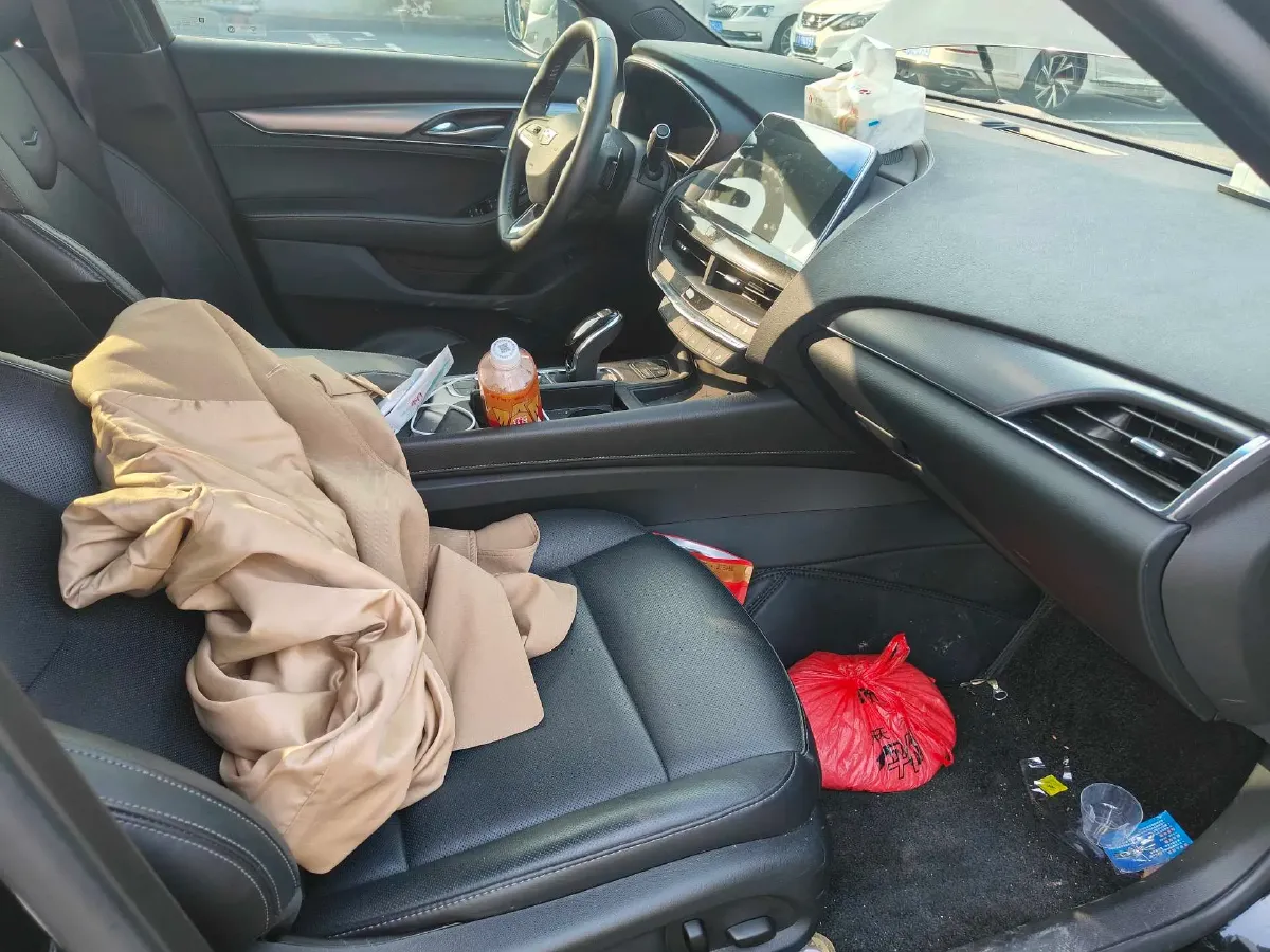 2023 Cadillac CT5 2.0T 237HP L4 10AT,autocango,china used car exporter,china ev exporter,chinese used car exporter,chinese used ev exporter