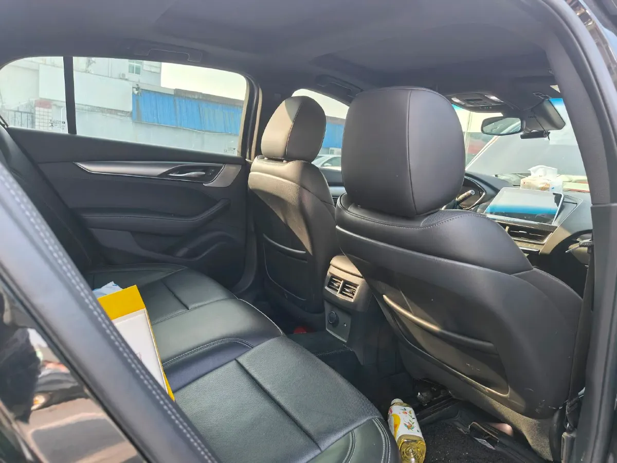 2023 Cadillac CT5 2.0T 237HP L4 10AT,autocango,china used car exporter,china ev exporter,chinese used car exporter,chinese used ev exporter