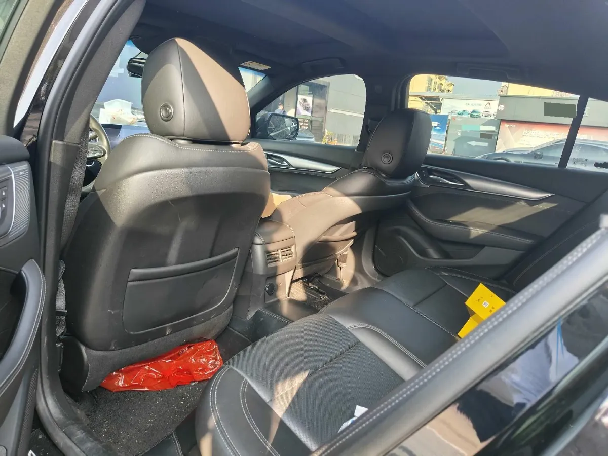 2023 Cadillac CT5 2.0T 237HP L4 10AT,autocango,china used car exporter,china ev exporter,chinese used car exporter,chinese used ev exporter