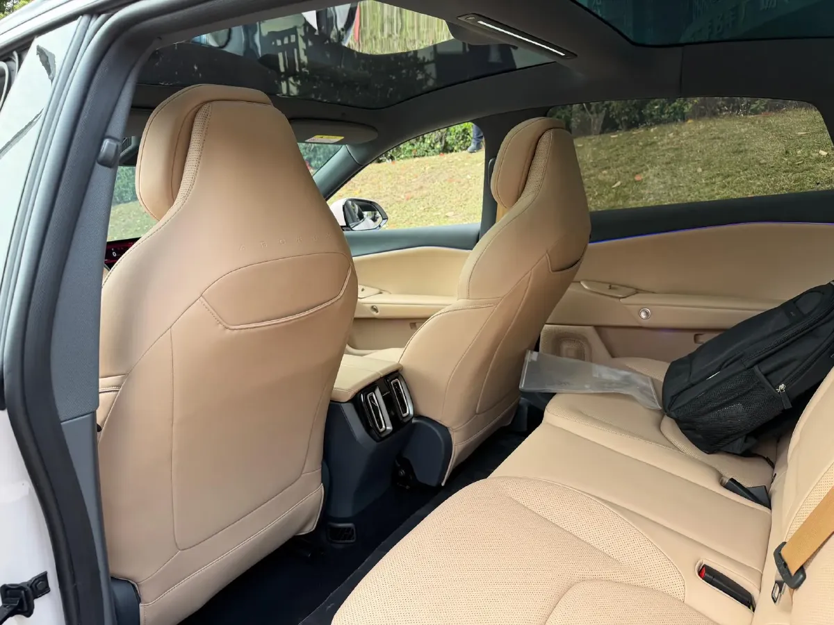 2025 ARCFOX αS5 BEV,autocango,china used car exporter,china ev exporter,chinese used car exporter,chinese used ev exporter