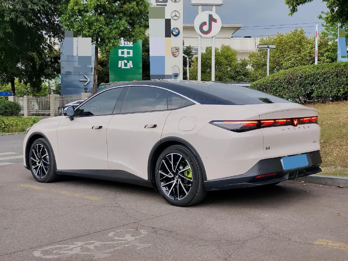 2025 ARCFOX αS5 BEV,autocango,china used car exporter,china ev exporter,chinese used car exporter,chinese used ev exporter