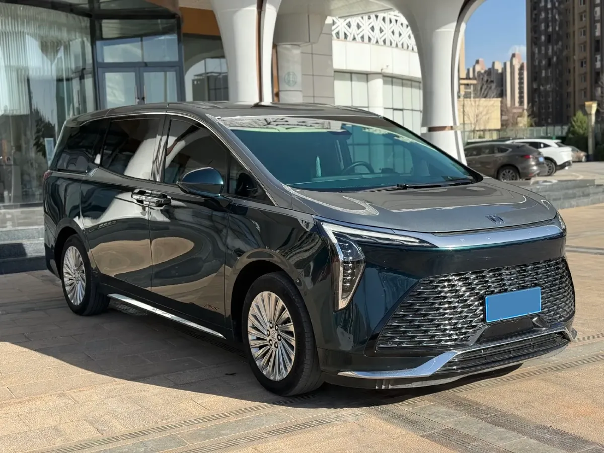 2023 Buick Century 2.0T 237HP L4 9AT,autocango,china used car exporter,china ev exporter,chinese used car exporter,chinese used ev exporter
