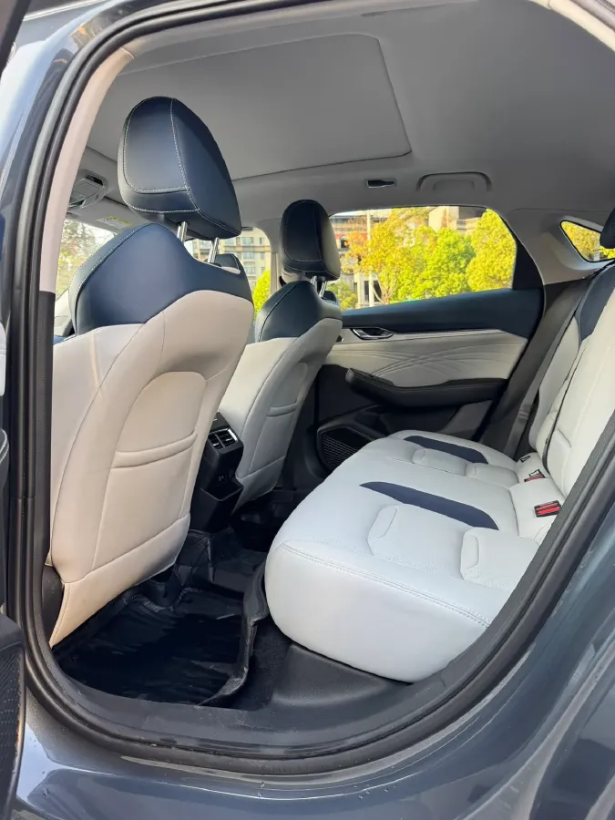 2023 Geely Preface 2.0T 190HP L4 7DCT,autocango,china used car exporter,china ev exporter,chinese used car exporter,chinese used ev exporter