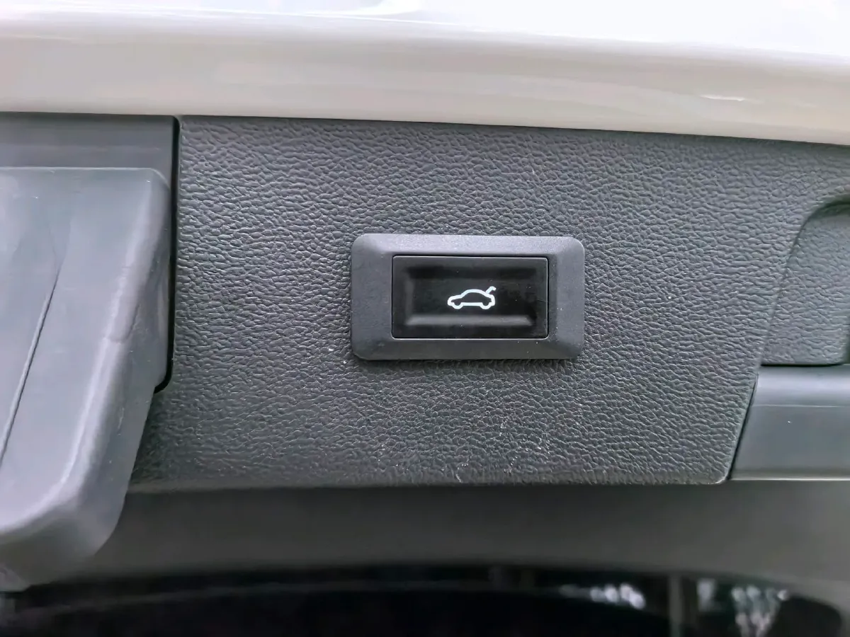 2022 Volkswagen Tharu 1.4T 150HP L4 7DCT,autocango,china used car exporter,china ev exporter,chinese used car exporter,chinese used ev exporter