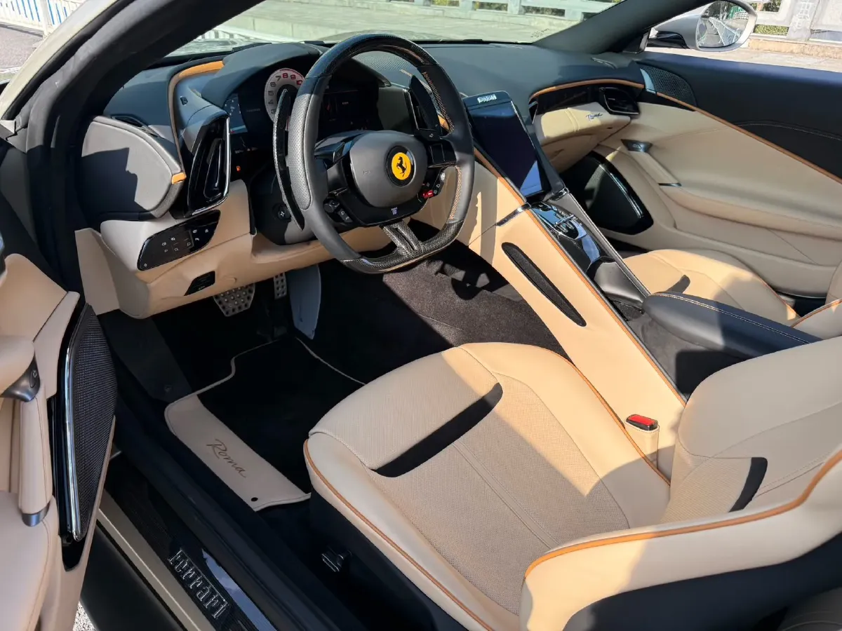 2020 Ferrari Roma 3.9T 620HP V8 8DCT,autocango,china used car exporter,china ev exporter,chinese used car exporter,chinese used ev exporter