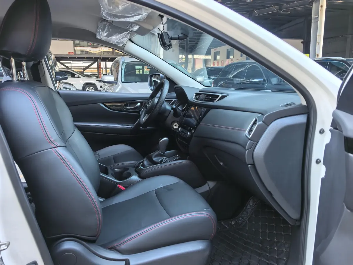 2019 Nissan Qashqai 2.0L 154HP L4 CVT,autocango,china used car exporter,china ev exporter,chinese used car exporter,chinese used ev exporter