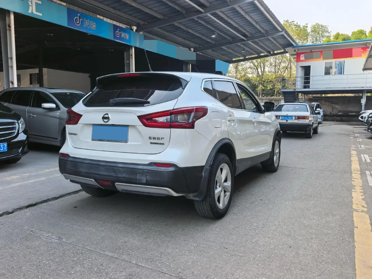 2019 Nissan Qashqai 2.0L 154HP L4 CVT,autocango,china used car exporter,china ev exporter,chinese used car exporter,chinese used ev exporter