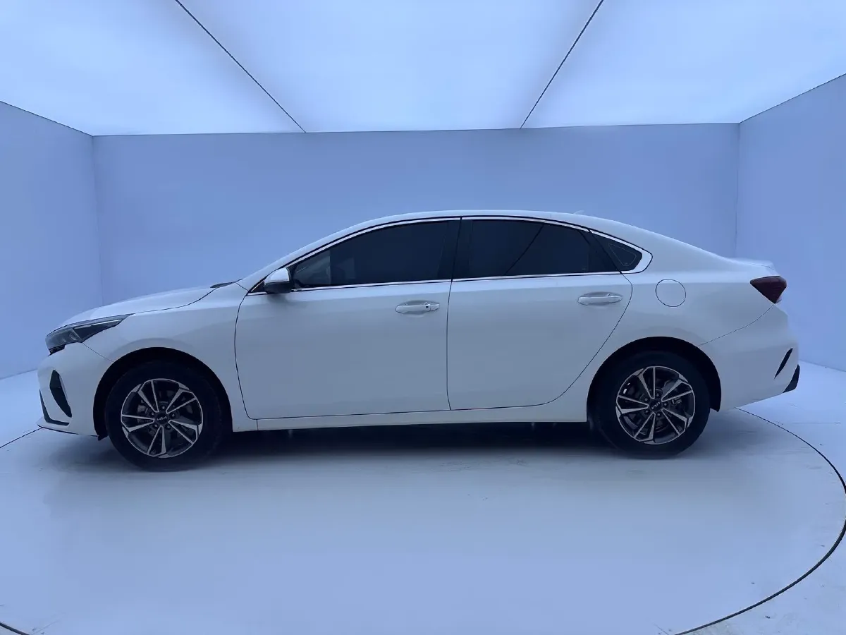 2023 Kia K3 1.5L 115HP L4 CVT,autocango,china used car exporter,china ev exporter,chinese used car exporter,chinese used ev exporter