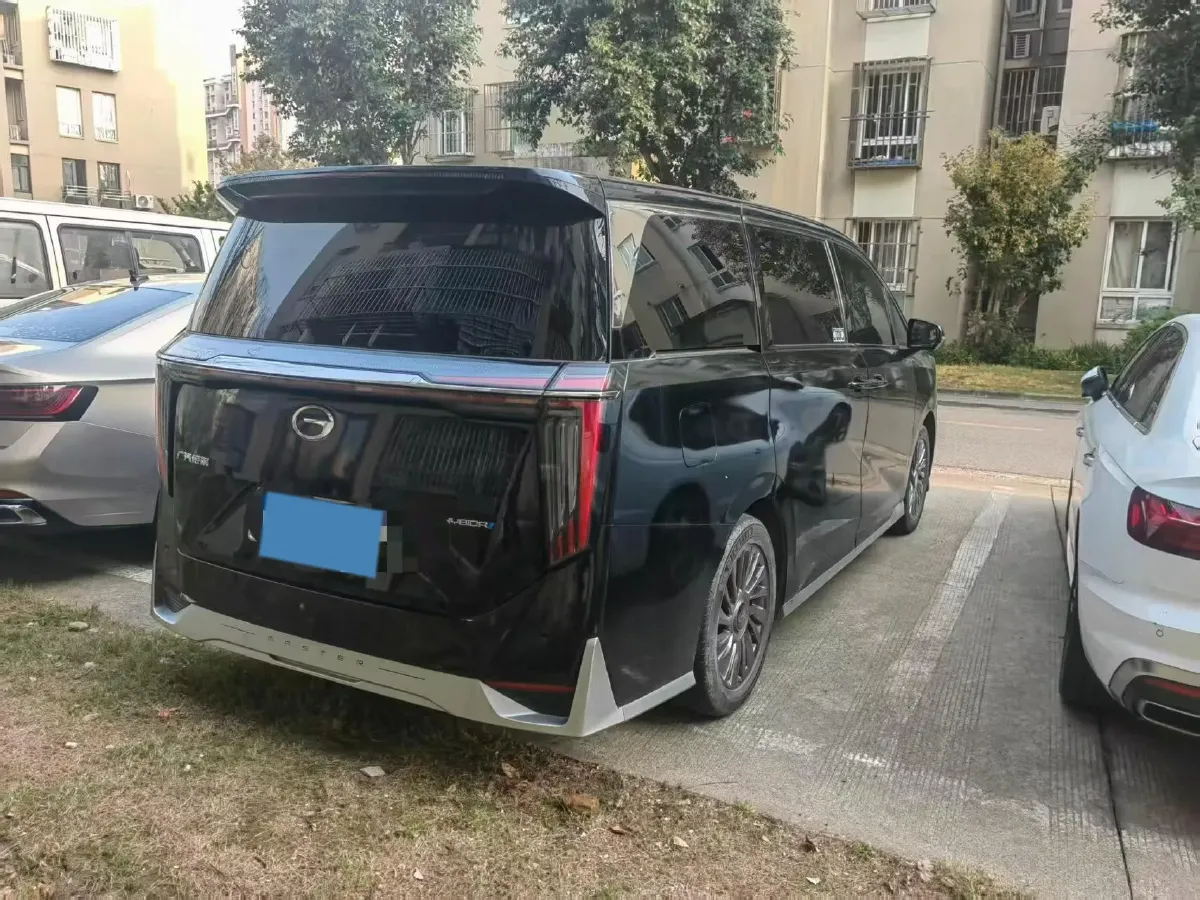 2023 GAC Trumpchi M8 2.0T 252HP L4 8AT,autocango,china used car exporter,china ev exporter,chinese used car exporter,chinese used ev exporter