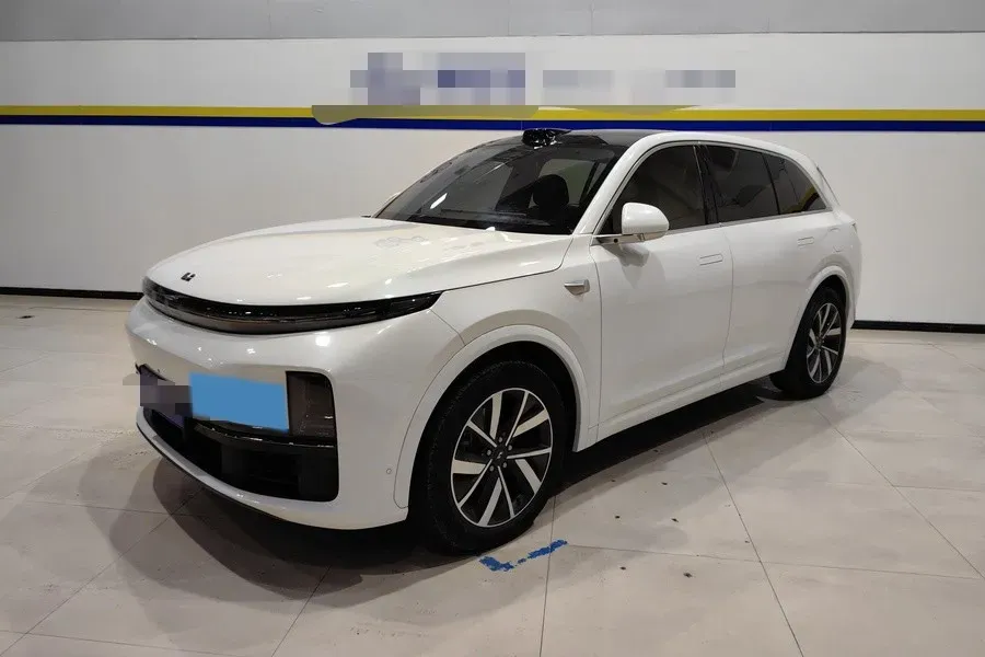 2023 Li L7 Range Extended 154HP REEV 40.9KWH,autocango,china used car exporter,china ev exporter,chinese used car exporter,chinese used ev exporter