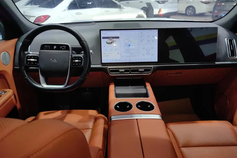 2023 Li L7 Range Extended 154HP REEV 40.9KWH,autocango,china used car exporter,china ev exporter,chinese used car exporter,chinese used ev exporter