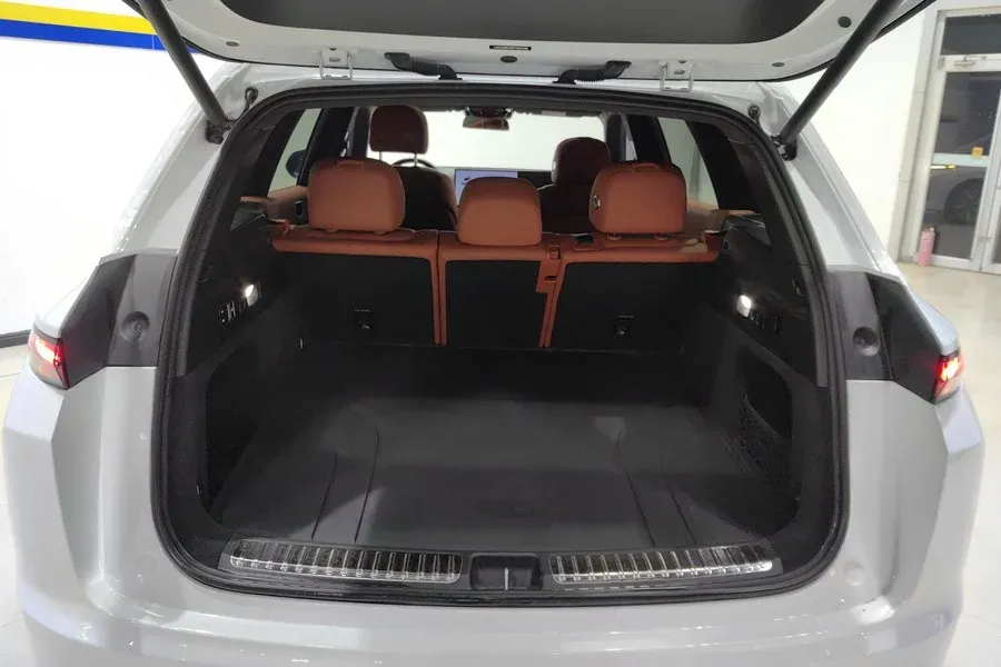 2023 Li L7 Range Extended 154HP REEV 40.9KWH,autocango,china used car exporter,china ev exporter,chinese used car exporter,chinese used ev exporter