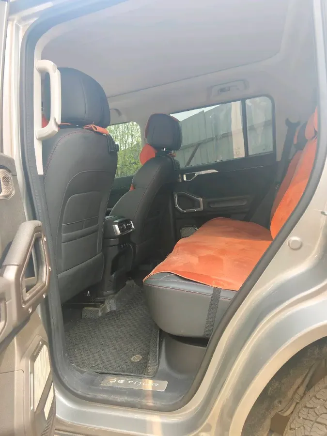 2023 Jetour Traveller 2.0T 254HP L4 8AT,autocango,china used car exporter,china ev exporter,chinese used car exporter,chinese used ev exporter