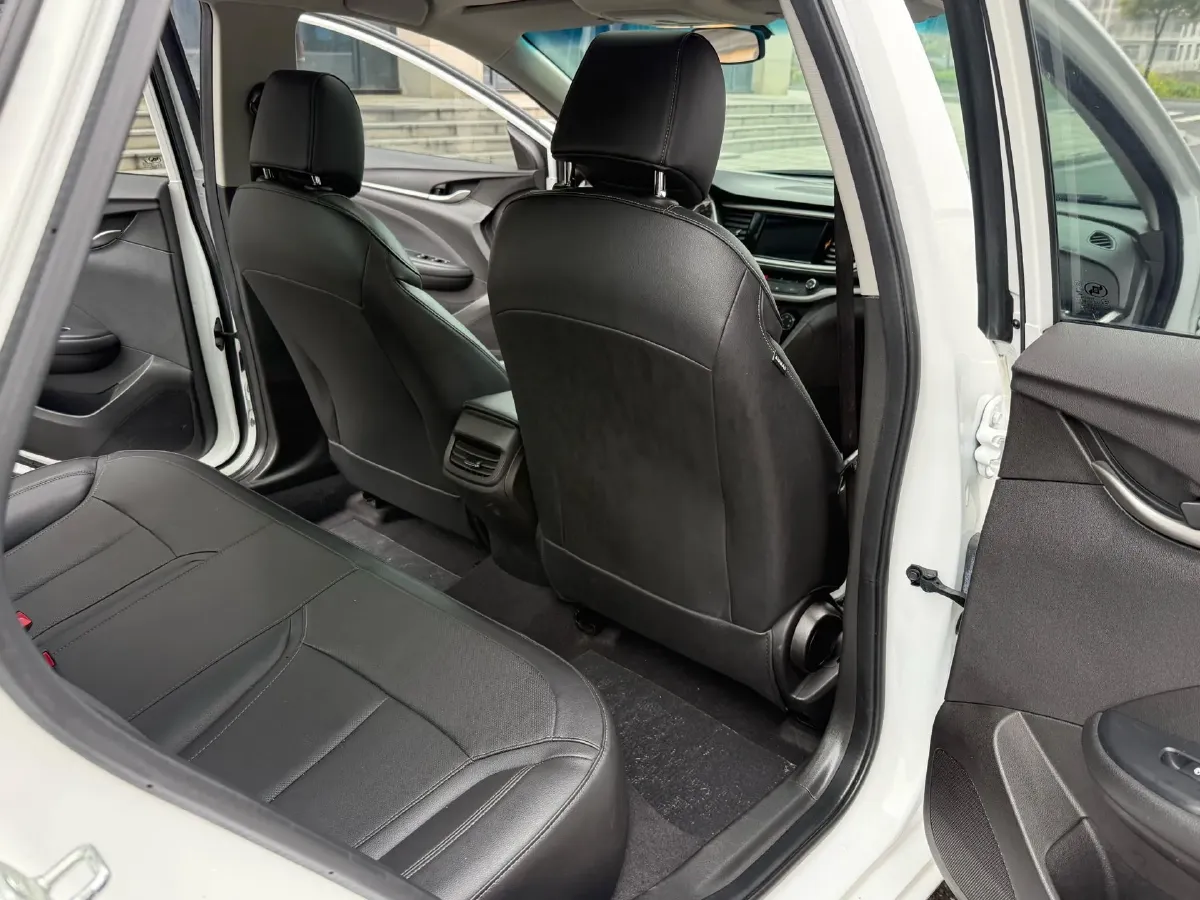 2020 Buick Encore 1.0T 125HP L3 6AT,autocango,china used car exporter,china ev exporter,chinese used car exporter,chinese used ev exporter