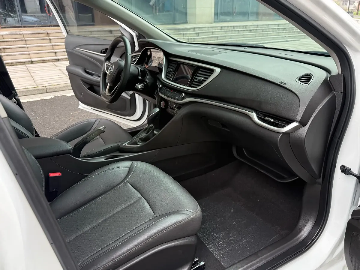 2020 Buick Encore 1.0T 125HP L3 6AT,autocango,china used car exporter,china ev exporter,chinese used car exporter,chinese used ev exporter