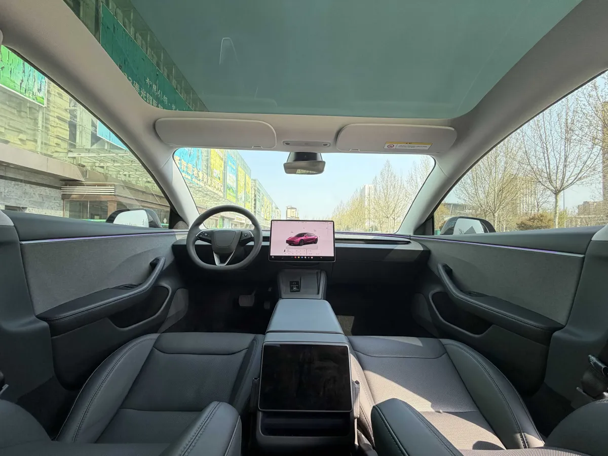 2025 Tesla Model 3 BEV 62.5KWH,autocango,china used car exporter,china ev exporter,chinese used car exporter,chinese used ev exporter