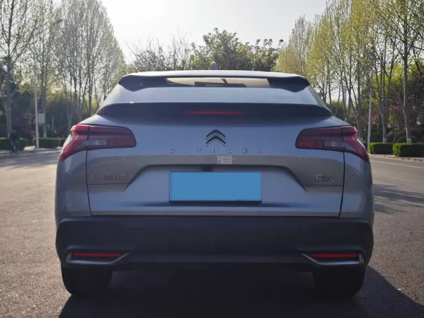 2023 Citroen C5 X 1.6T 175HP L4 8AT,autocango,china used car exporter,china ev exporter,chinese used car exporter,chinese used ev exporter