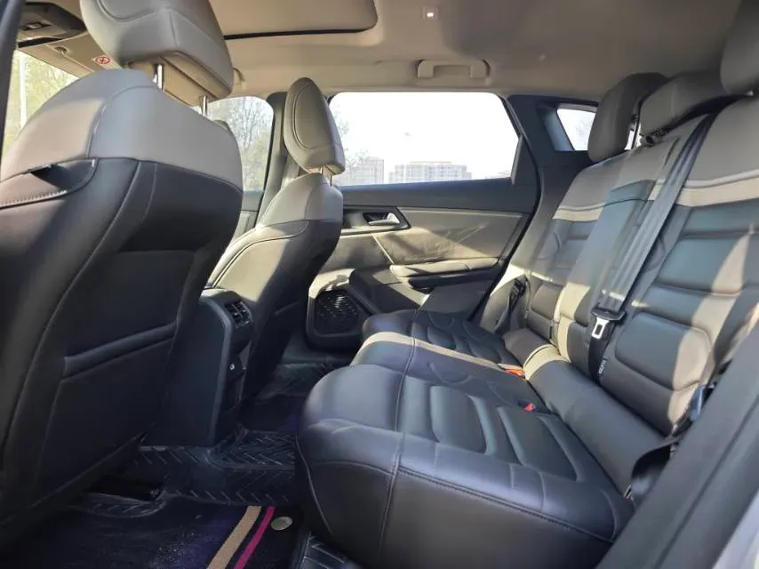 2023 Citroen C5 X 1.6T 175HP L4 8AT,autocango,china used car exporter,china ev exporter,chinese used car exporter,chinese used ev exporter