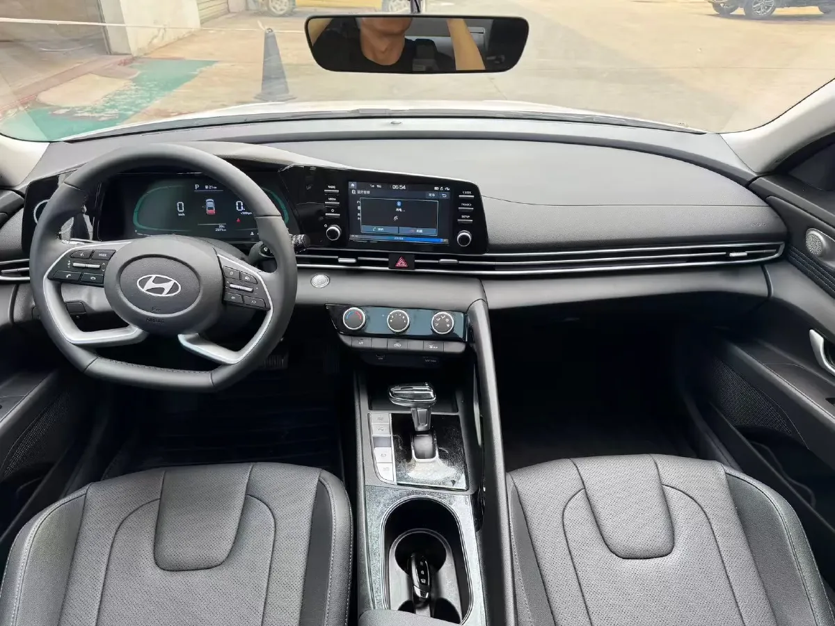2023 Hyundai Elantra 1.5L 115HP L4 CVT,autocango,china used car exporter,china ev exporter,chinese used car exporter,chinese used ev exporter