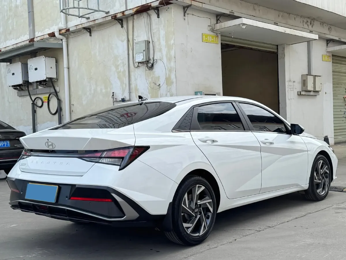 2023 Hyundai Elantra 1.5L 115HP L4 CVT,autocango,china used car exporter,china ev exporter,chinese used car exporter,chinese used ev exporter